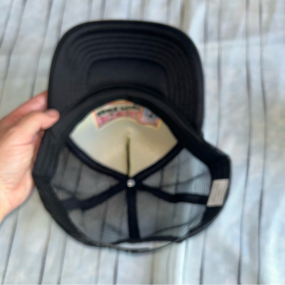 BOSCH Spark Plugs Mesh Cap with Patch SnapBack - Picture 5 of 6